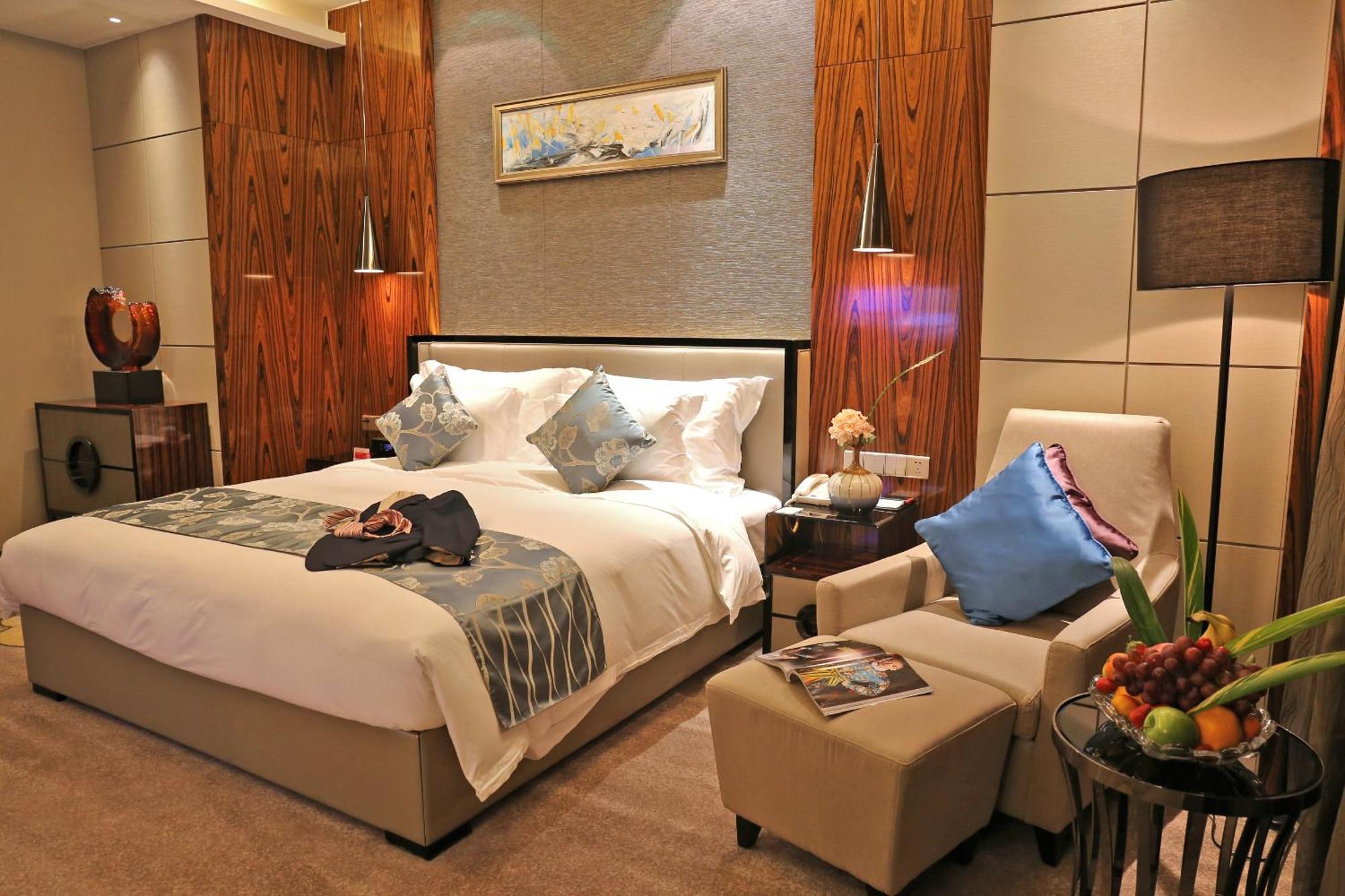 Hotel Ramada Plaza Liuzhou Liudong Exteriér fotografie