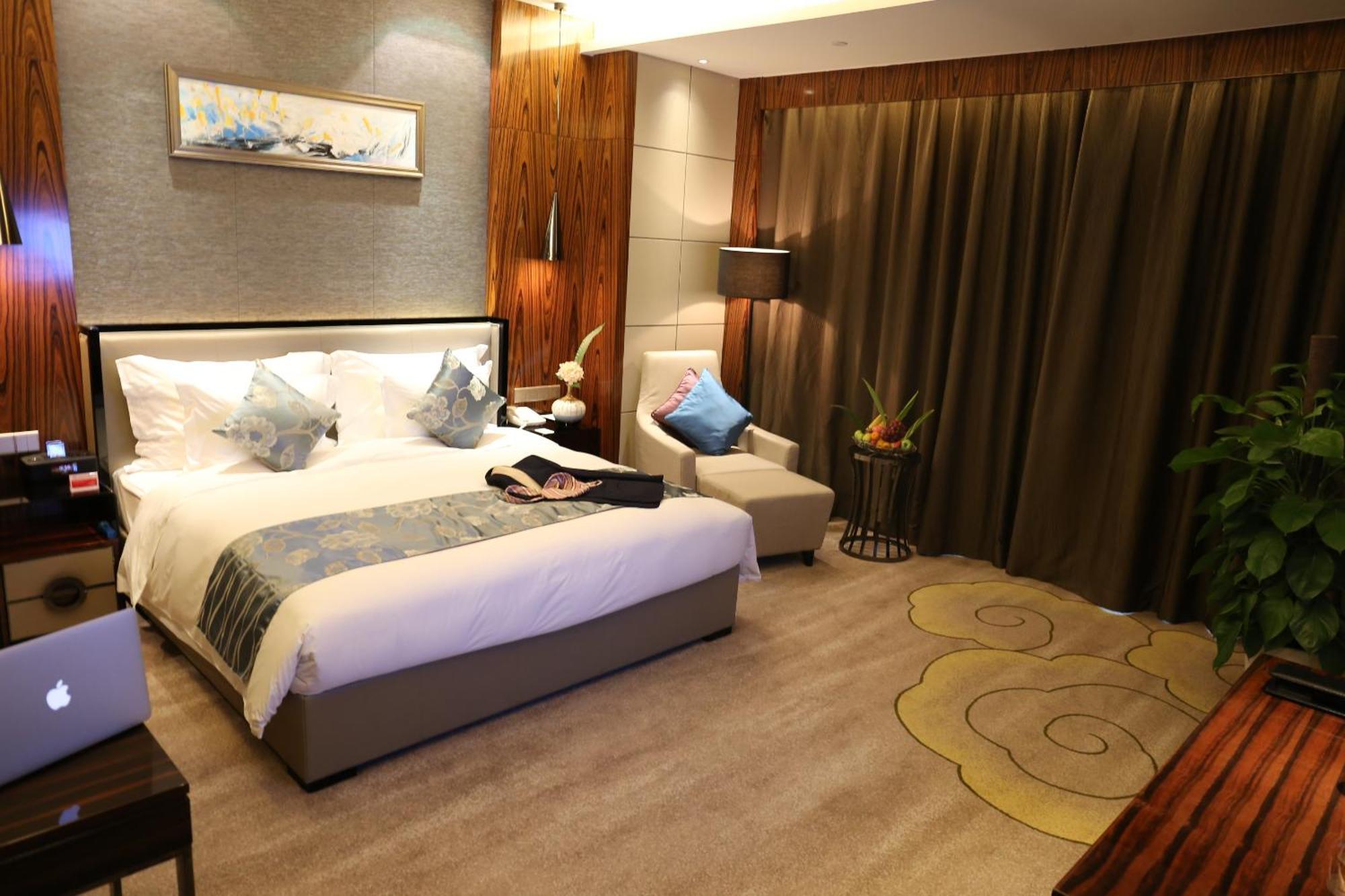 Hotel Ramada Plaza Liuzhou Liudong Exteriér fotografie