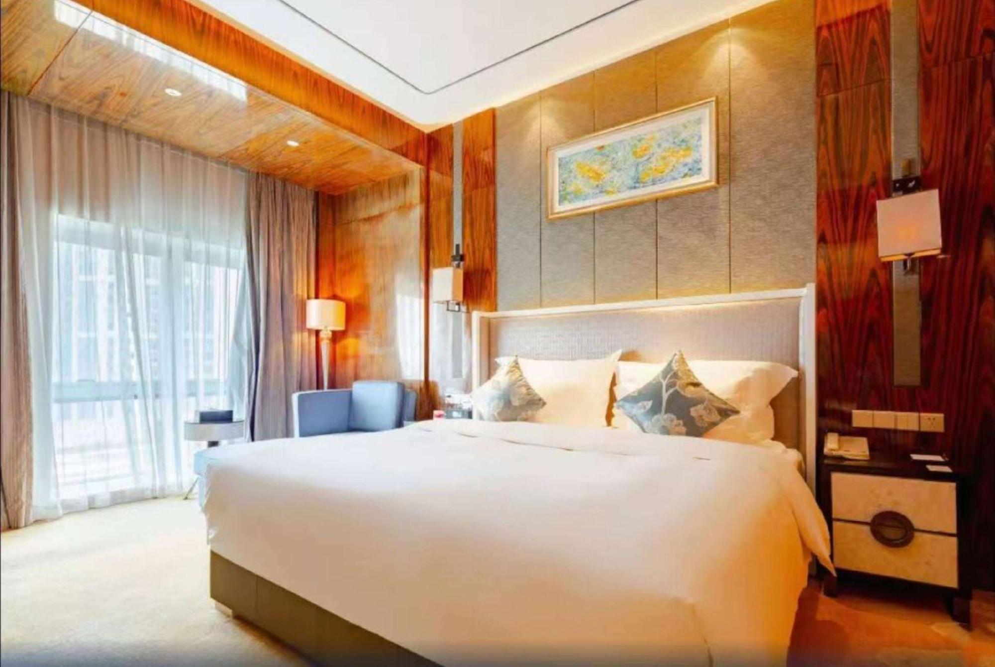 Hotel Ramada Plaza Liuzhou Liudong Exteriér fotografie
